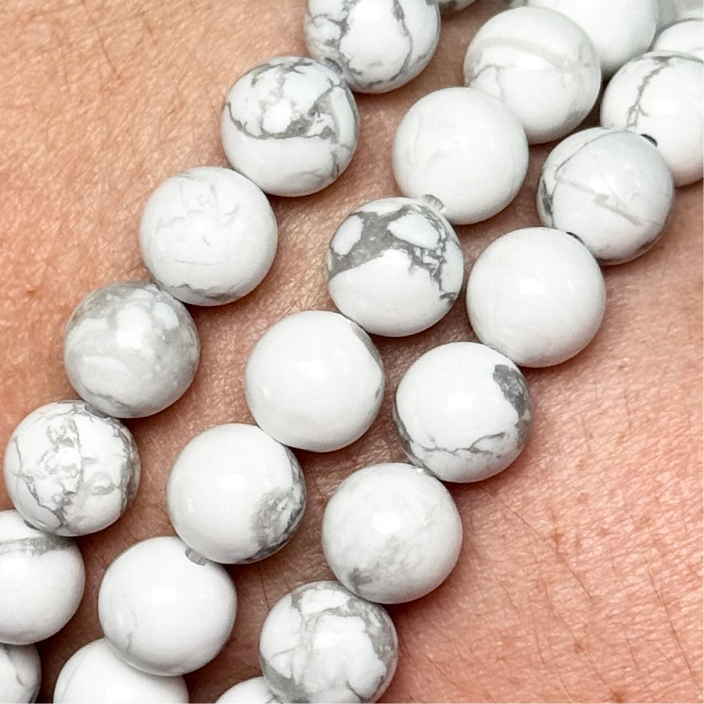 One (1) High Quality Howlite Crystal Bracelet (8mm Beads)