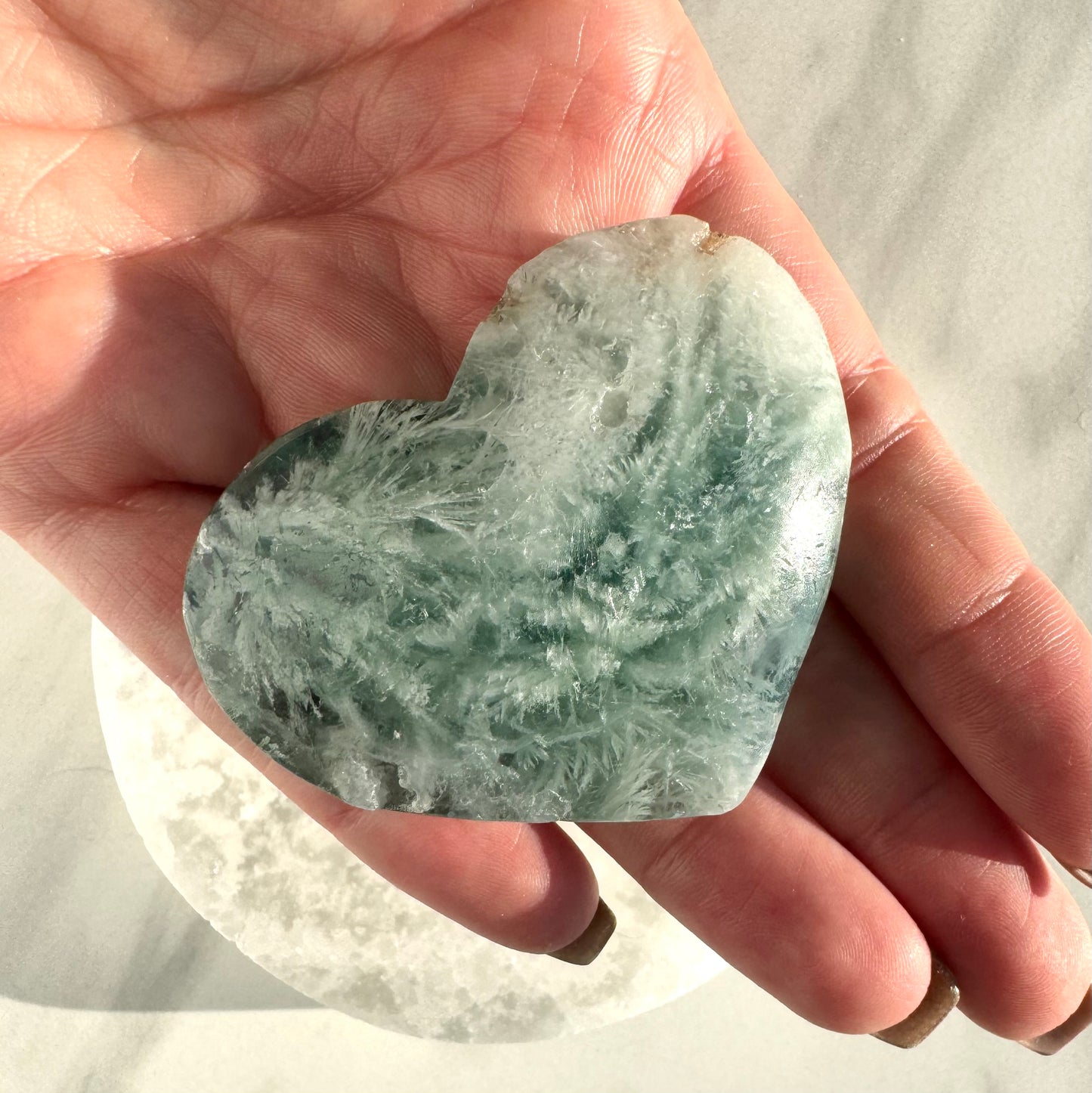 Snowflake Fluorite Heart Carving C
