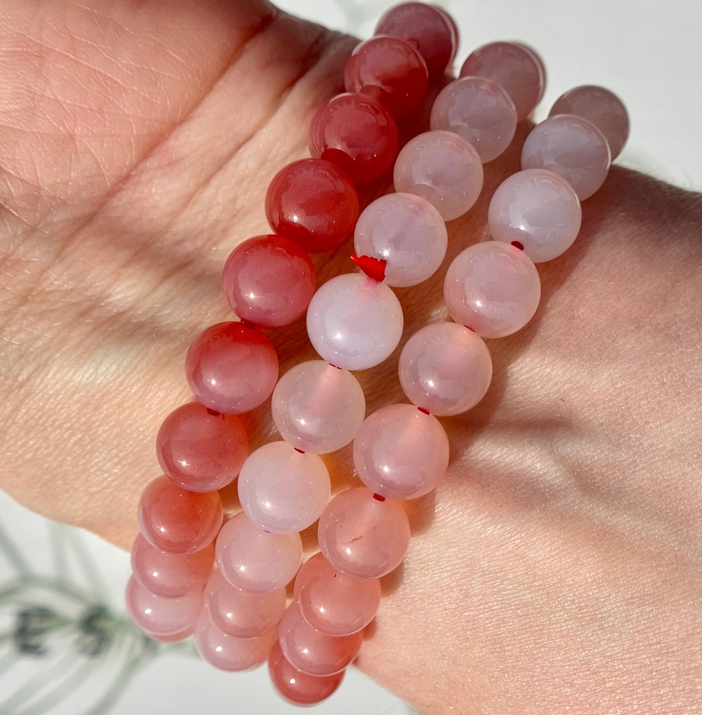 One (1) Yanyuan Agate Bracelet from China (8mm Bead)