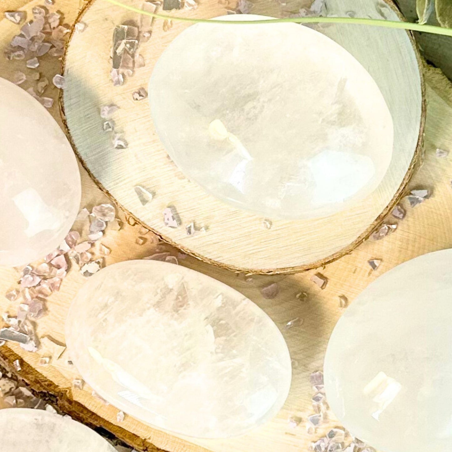 One (1) Clear Quartz Palm Stone