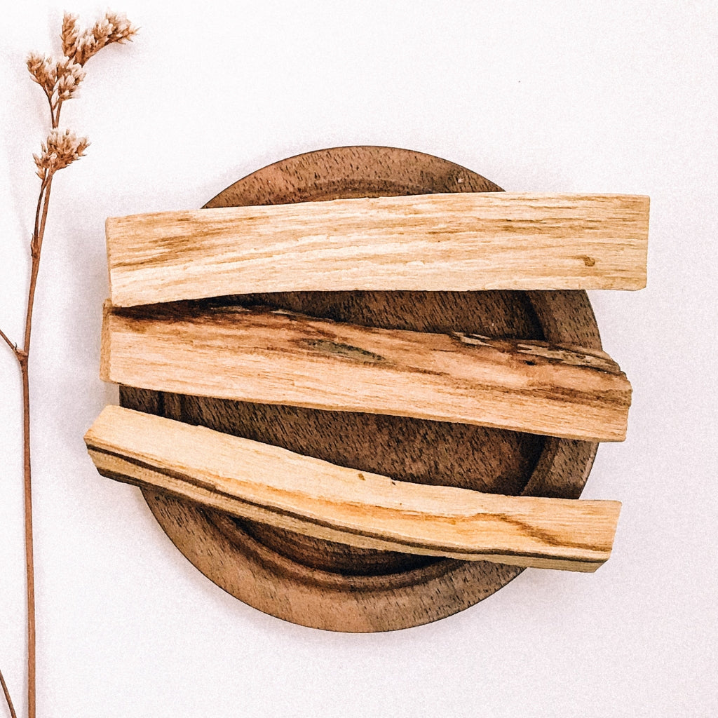 Sustainably Harvested Peruvian Palo Santo - Bundle of 5 Sticks