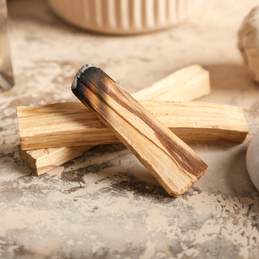Sustainably Harvested Peruvian Palo Santo - Bundle of 5 Sticks