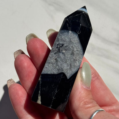 Onyx in Quartz Tower | Option K