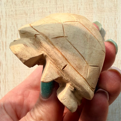 Palo Santo Turtle Carving | Hand-Carved from Peru