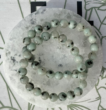 Kiwi Jasper Bracelet from New Zealand (8mm Bead)