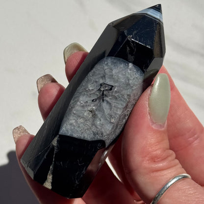 Onyx in Quartz Tower | Option K