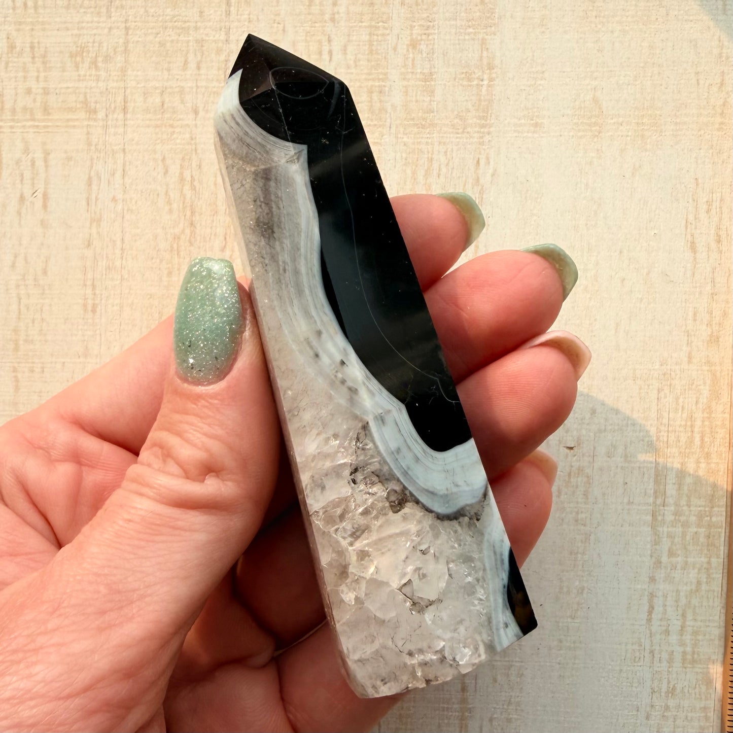 Onyx in Quartz Crystal Tower | Option E