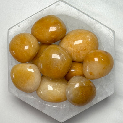One (1) Common Quality Yellow Aventurine Tumble from India