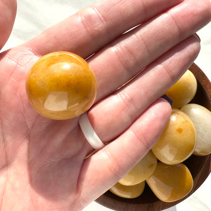 One (1) Common Quality Yellow Aventurine Tumble from India