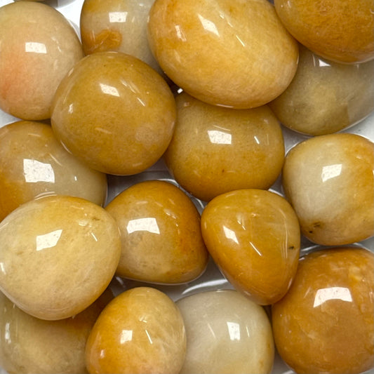 One (1) Common Quality Yellow Aventurine Tumble from India