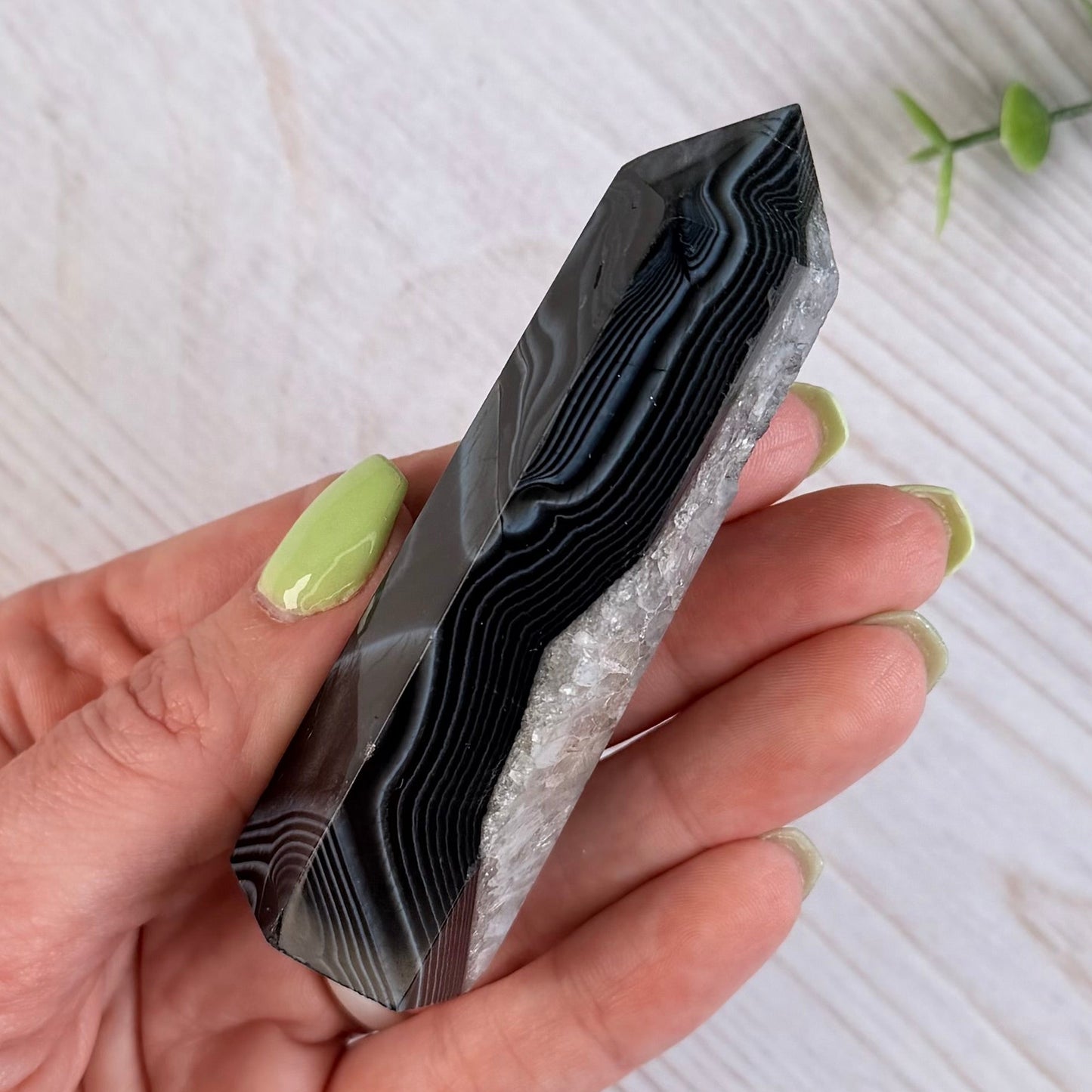 Onyx in Quartz Crystal Tower | Option H