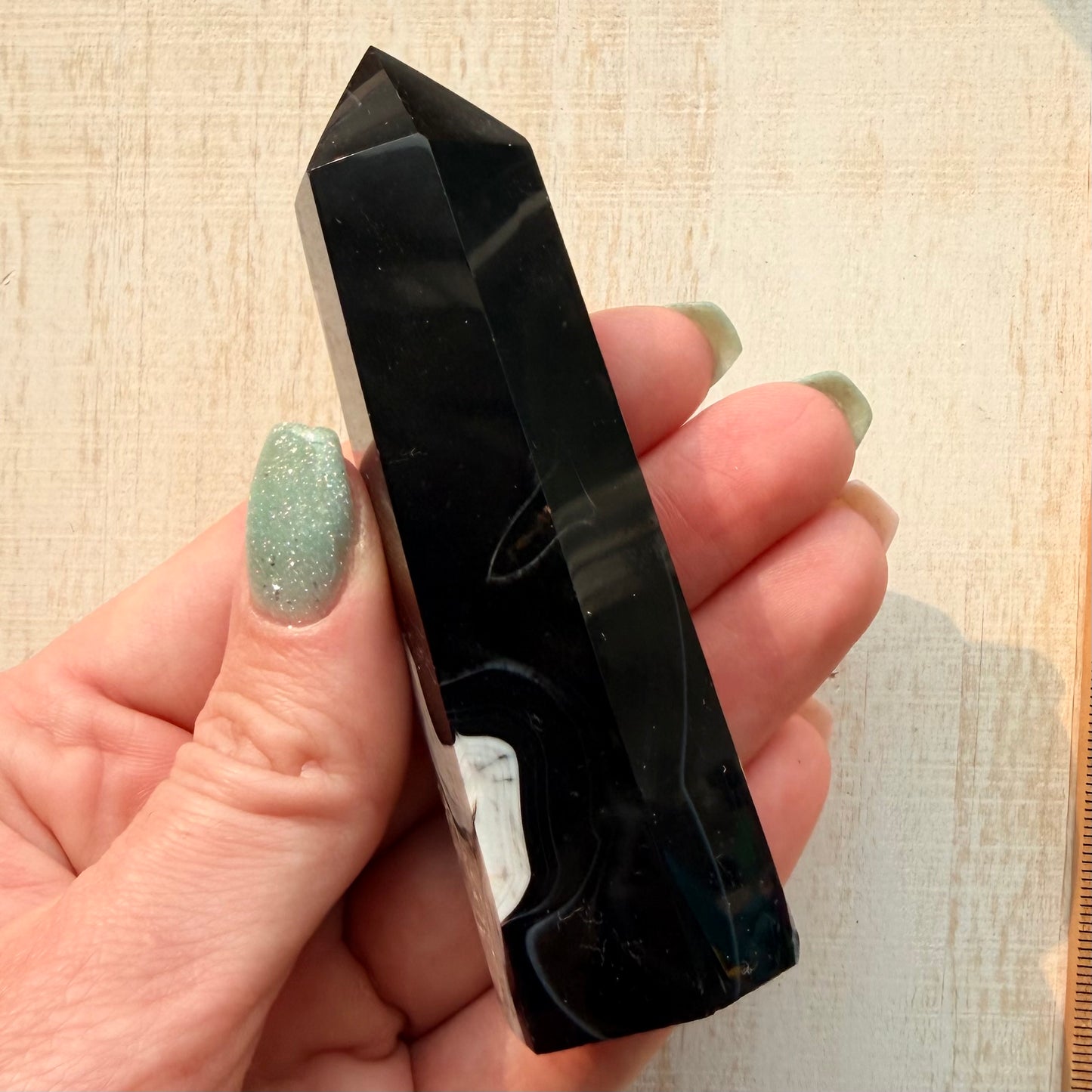 Onyx in Quartz Crystal Tower | Option E