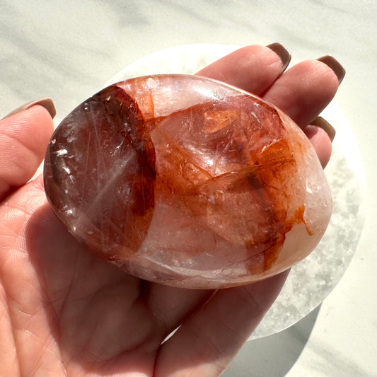 Fire Quartz Palm Stone E