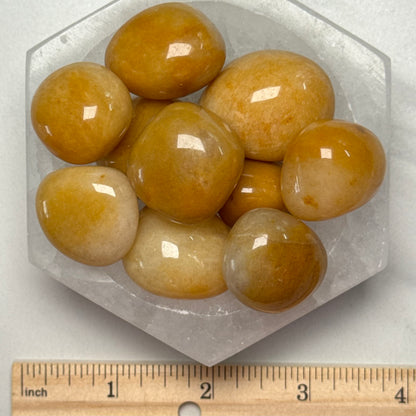 One (1) Common Quality Yellow Aventurine Tumble from India