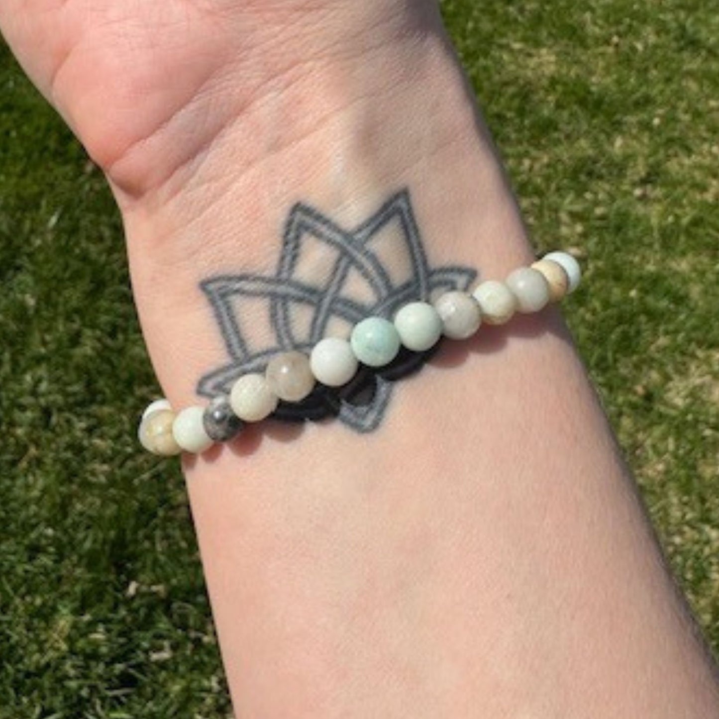 Common Quality Amazonite Bracelet from Brazil (6mm Bead)