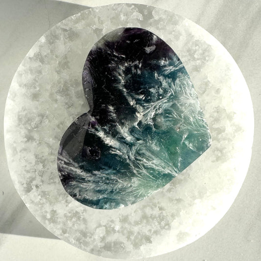 Snowflake Fluorite Heart Carving E