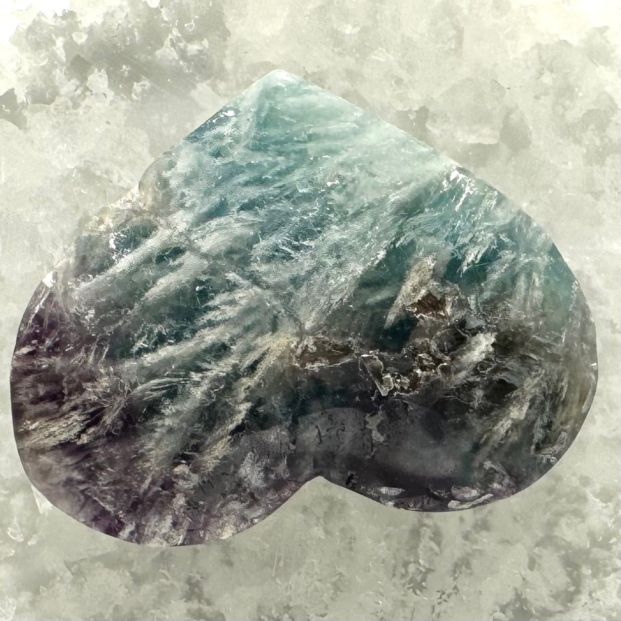 Snowflake Fluorite Heart Carving B