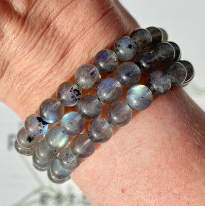 One (1) Labradorite Bracelet from Madagascar (8mm Bead)