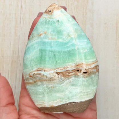 Caribbean Calcite Flame – Soothing Teal Crystal for Calm & Communication