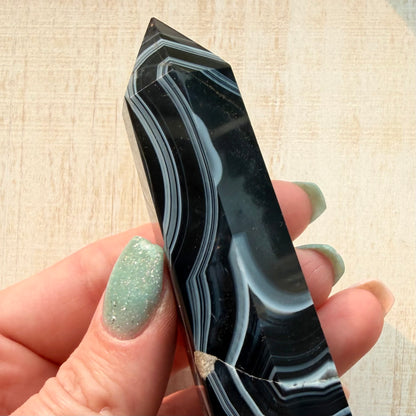 Onyx in Quartz Crystal Tower | Option B