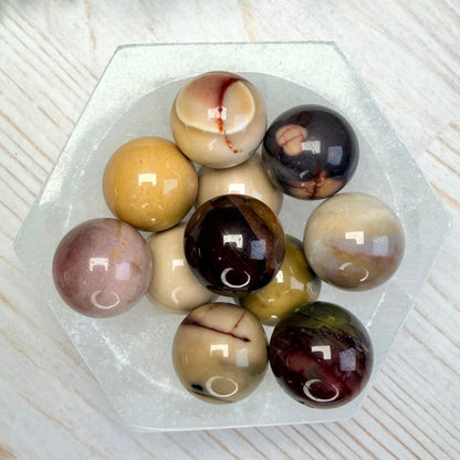 One (1) Mookaite Jasper Mini Sphere
