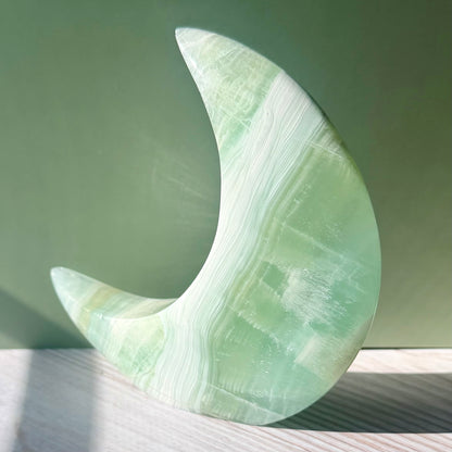 Pistachio Calcite Crescent Moon Carving – Soft Green Crystal for Peace