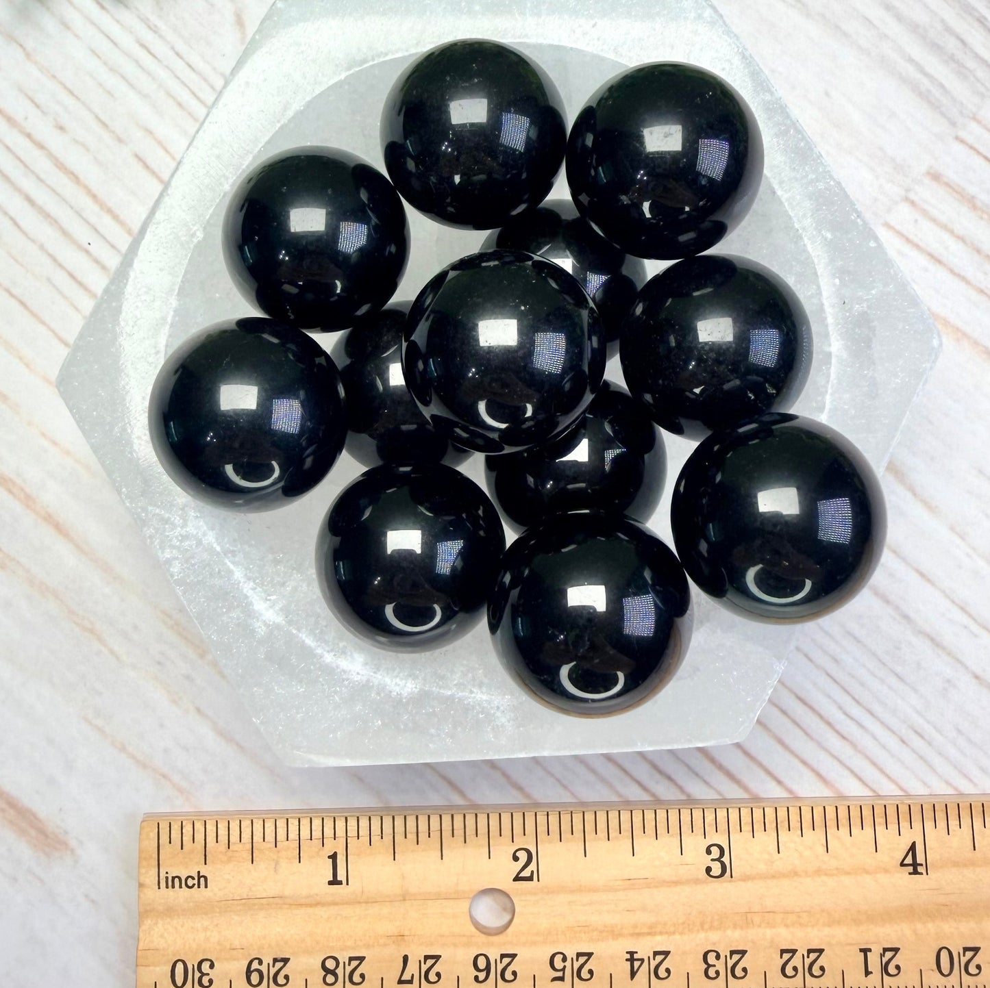 One (1) Obsidian Mini Sphere