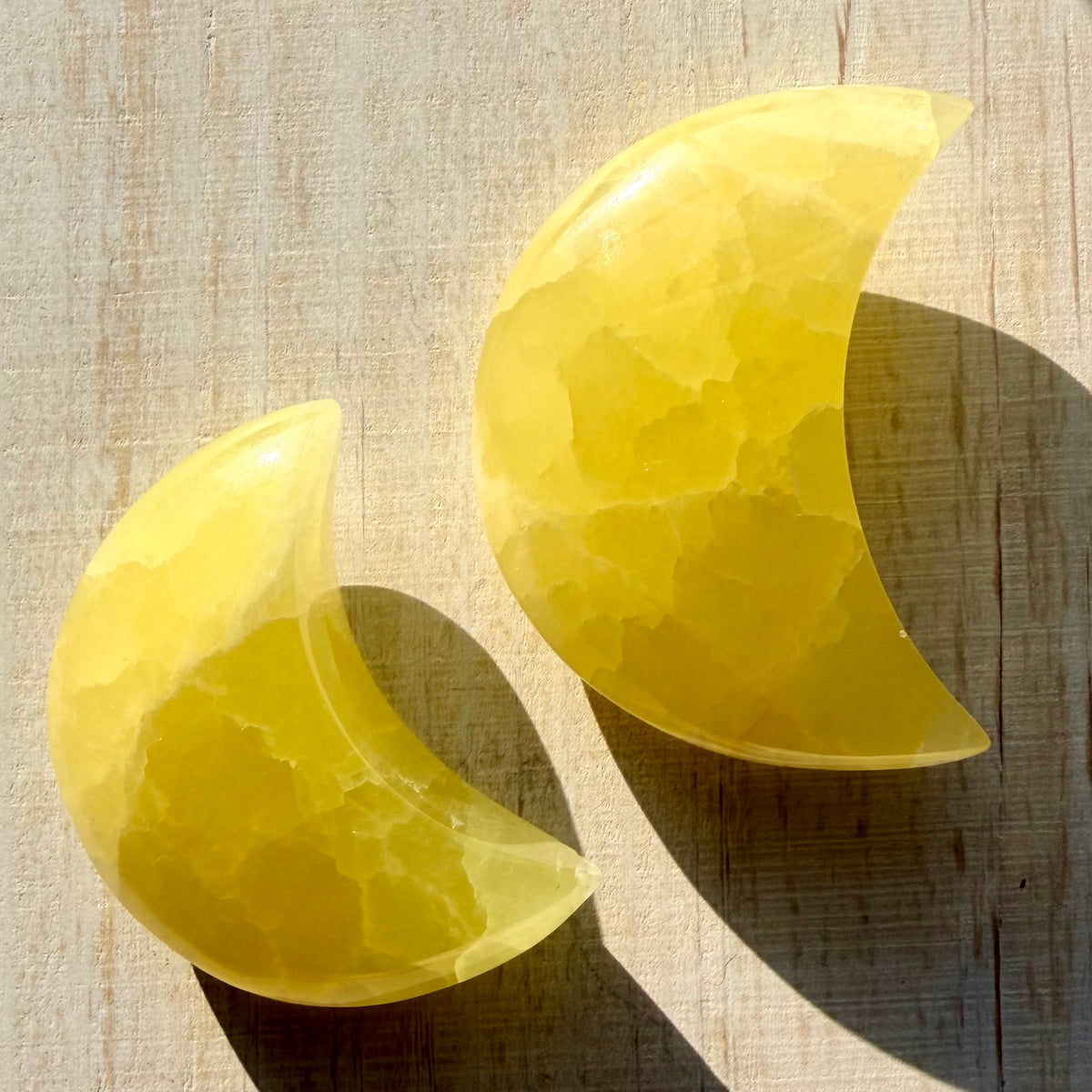 Lemon Calcite Crescent Moon Carving | Lemon Calcite Crystal | Crystal Carving