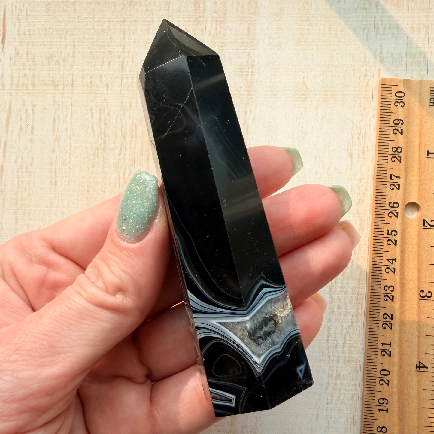 Onyx in Quartz Crystal Tower | Option B
