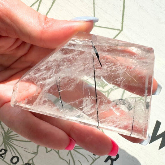 High Quality Beautiful Tourmalinated Quartz Freeform from Brazil