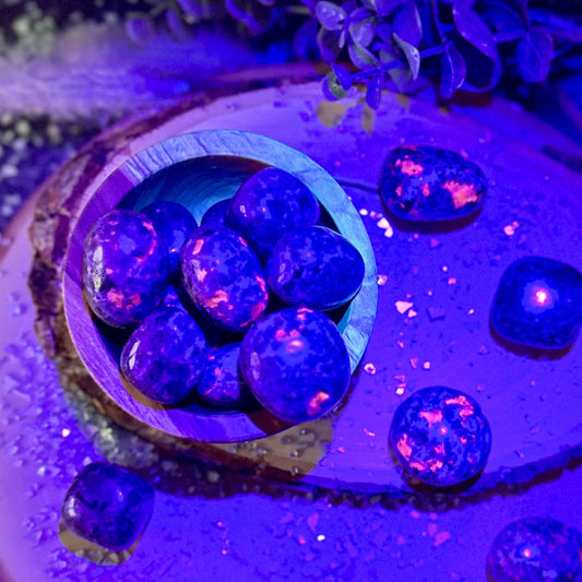 Yooperlite Tumbles (UV Reactive)