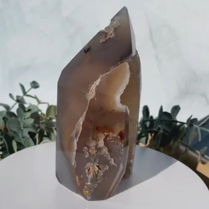 druzy agate tower